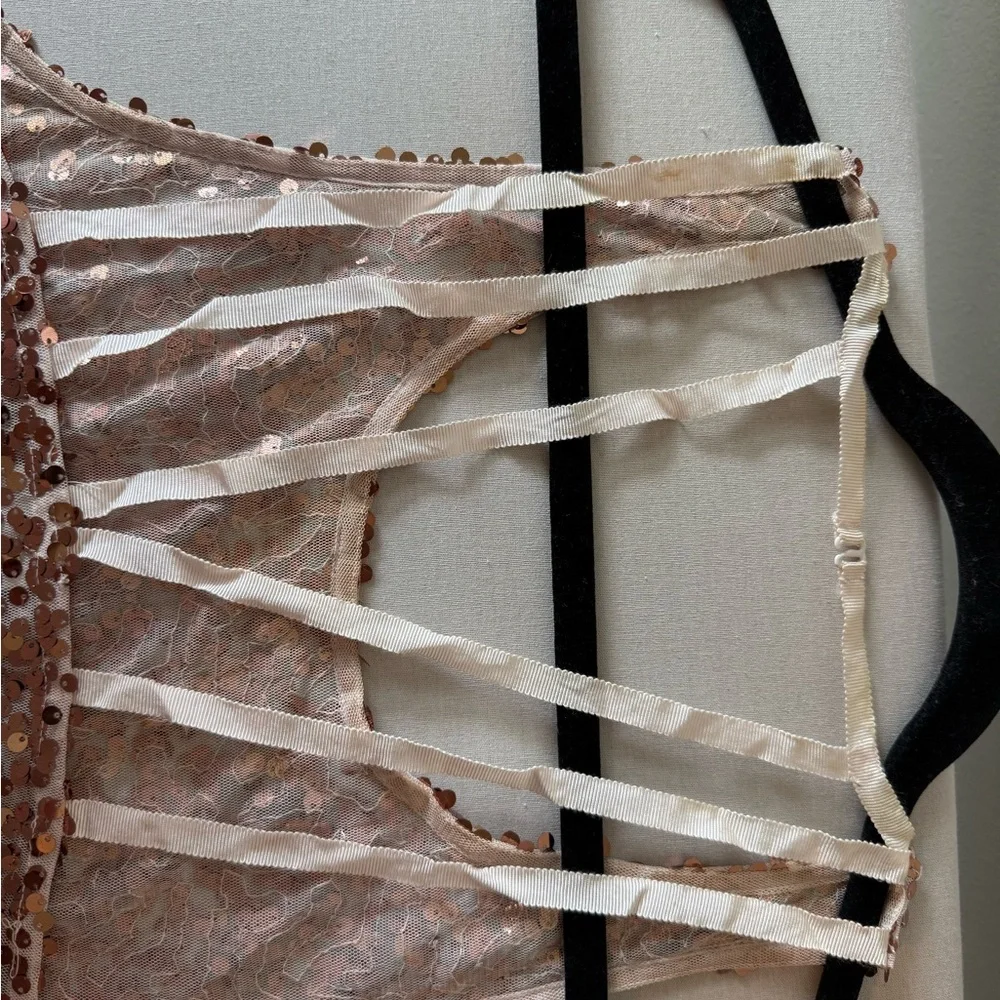 🪩 Free People Sequin Racer Back Tank Top - Picture 4 of 4